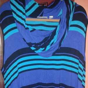 Avenue sleeveless cowl neck size 26/28